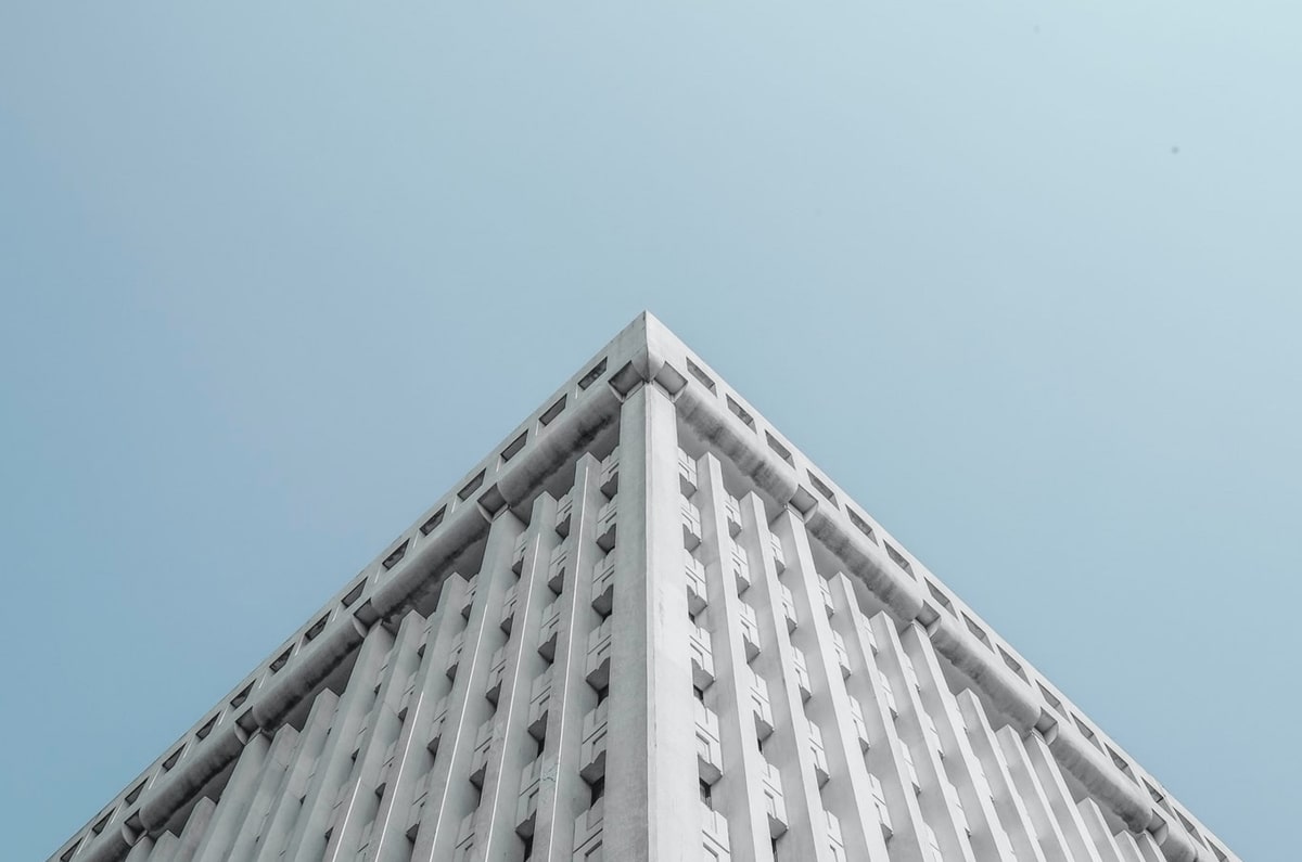 哈维：我们进入了欧冠八强，我们又可以呼吸了